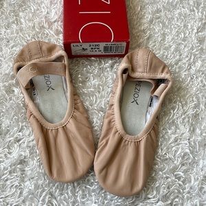 NIB Capezio Ballet shoes
